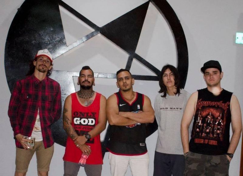 Desde Cuba y con un estilo muy ecléctico, Desbroce se prepara con toda la fuerza