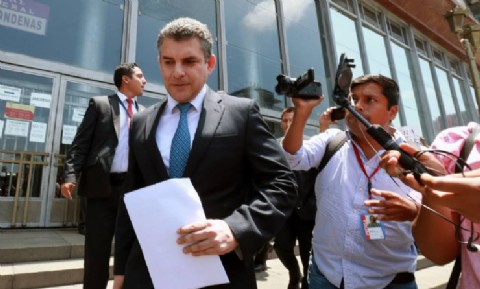 Equipo Especial Lava Jato solicitó permiso a fiscal de la Nación para investigar al Jefe de Estado