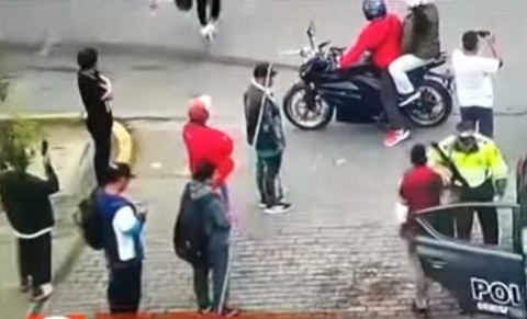 VIDEO | Venezolanos y colombianos se enfrentaron a machetazos en el país