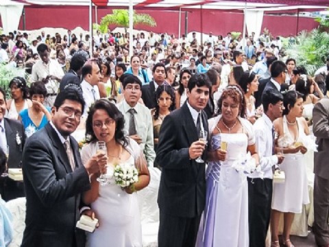 Aumentan los matrimonios entre venezolanos y peruanos: cifras oficiales contabilizan casi cuatro mil en seis años