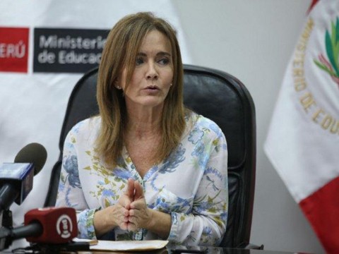 Empezaran las contrataciones para reemplazar a los docentes en huelga