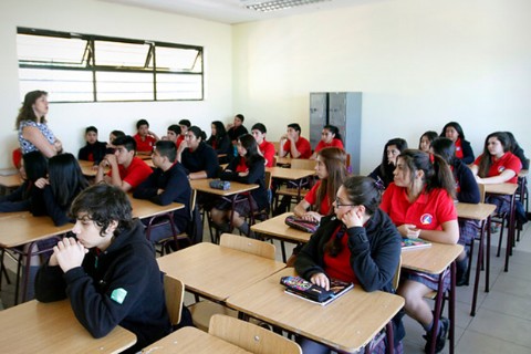 La Dirección Regional de Educación informó que descontarán el sueldo a 5 mil profesores