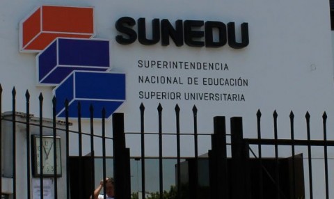 Solo 14 universidades del país cuentan con licencia de funcionamiento