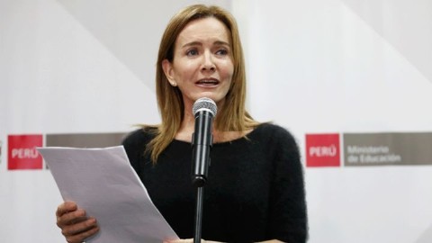 El Ejecutivo firmó Decreto de urgencia con los  nuevos beneficios para profesores