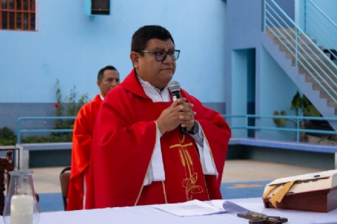 El Papa nombra a un peruano como obispo auxiliar del Callao