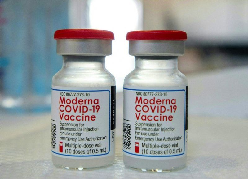 Estados Unidos continúa sin aprobar el uso de la vacuna Moderna en adolescentes