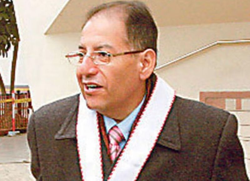 Confirman condena contra el exfiscal Jorge Sanz Quiroz y elevan su pena a seis años de prisión