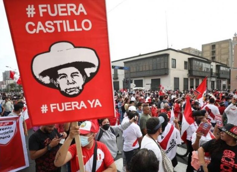 "Reacciona Perú" convocó a una segunda marcha contra Castillo