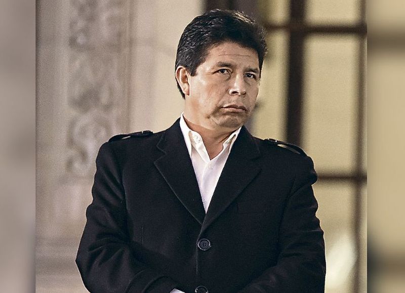 Castillo sigue en la cuerda floja: podría ser destituido por "traición a la patria"