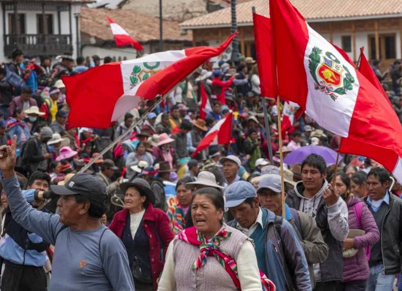 Todo el país la rechaza: el 80 por ciento de la población repudia a Dina Boluarte