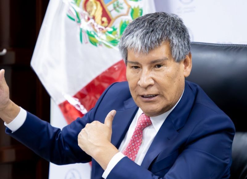 Oscorima además de corrupto, denunciado por acosador: pedía contenido íntimo a cambio de plata